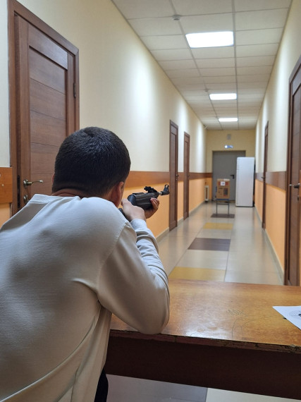 31 январясреди учащихся 8-11 классов состоялись соревнования по военно-прикладным видам спорта..